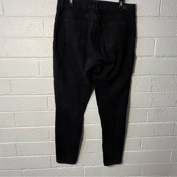 Jones New York Black Jeans Denim Essex Skinny Stretchy Pants PreOwned - Picture 2 of 12